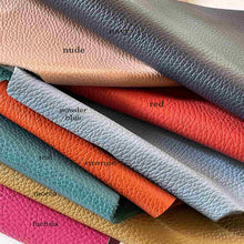 Load image into Gallery viewer, Pebble Cowhides