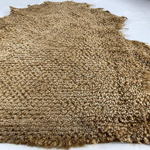 Load image into Gallery viewer, Taba Sheepskin