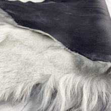 Load image into Gallery viewer, Off White Sheepskin