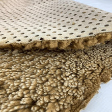 Load image into Gallery viewer, Taba Sheepskin