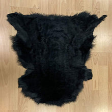 Load image into Gallery viewer, Black Croco Print Sheepskin