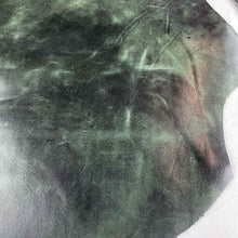 Load image into Gallery viewer, Green Waxed Vegetable Tanned Leather Scraps