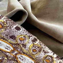 Load image into Gallery viewer, Paisley Print Snakeskins