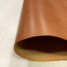 Load image into Gallery viewer, Veg Tanned Split Thick Leather 1.5mm-1.6mm (6 colors)