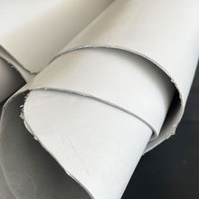 Load image into Gallery viewer, White Veg tanned leather Belly