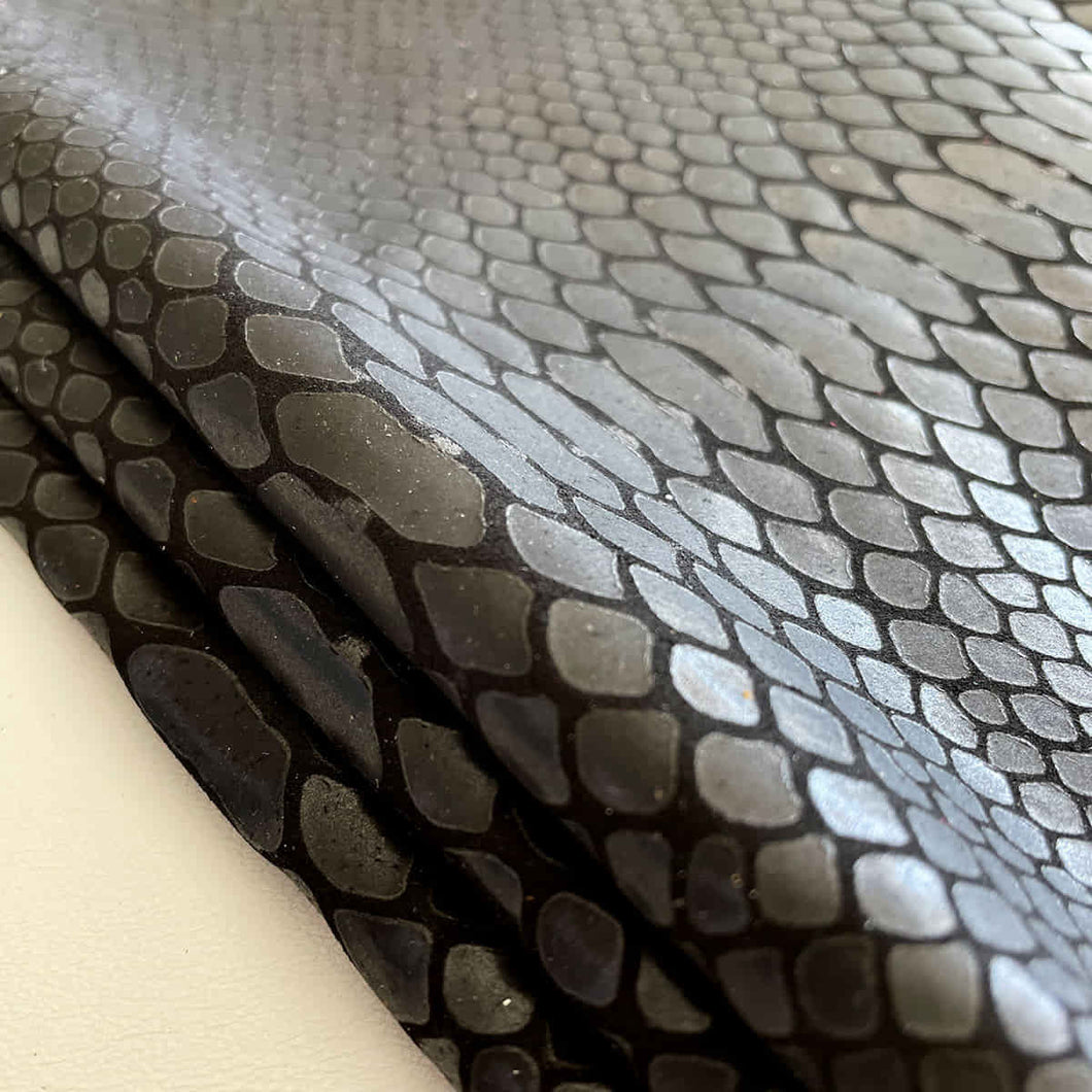 3 Pieces Black Snakeprint