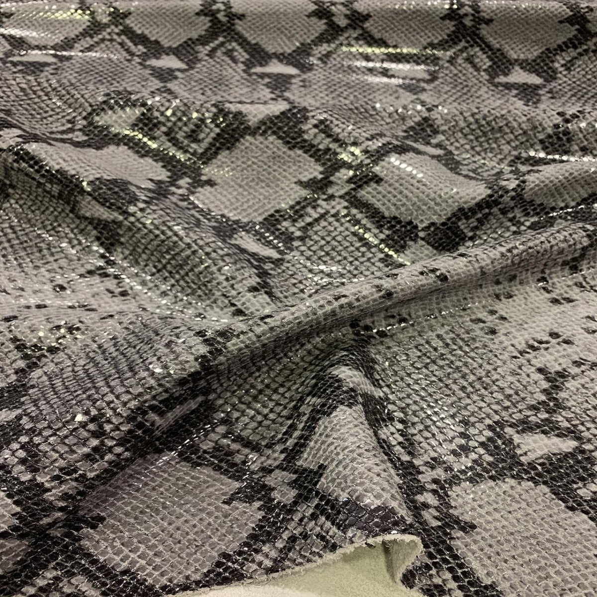 SUBU RE:PYTHON GRAY サイズ1 24-25.5cm IMG_4228_2048x.jpg?v=1723337783